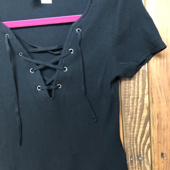 H&M size small black lace up short sleeve - Picture 3 of 5